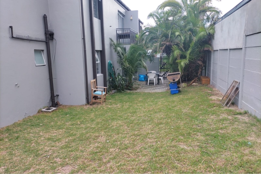 To Let 2 Bedroom Property for Rent in Table View Western Cape